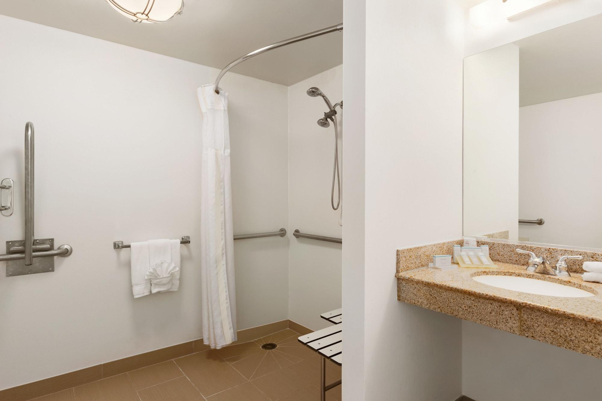 Hilton Garden Inn Shelton Εξωτερικό φωτογραφία