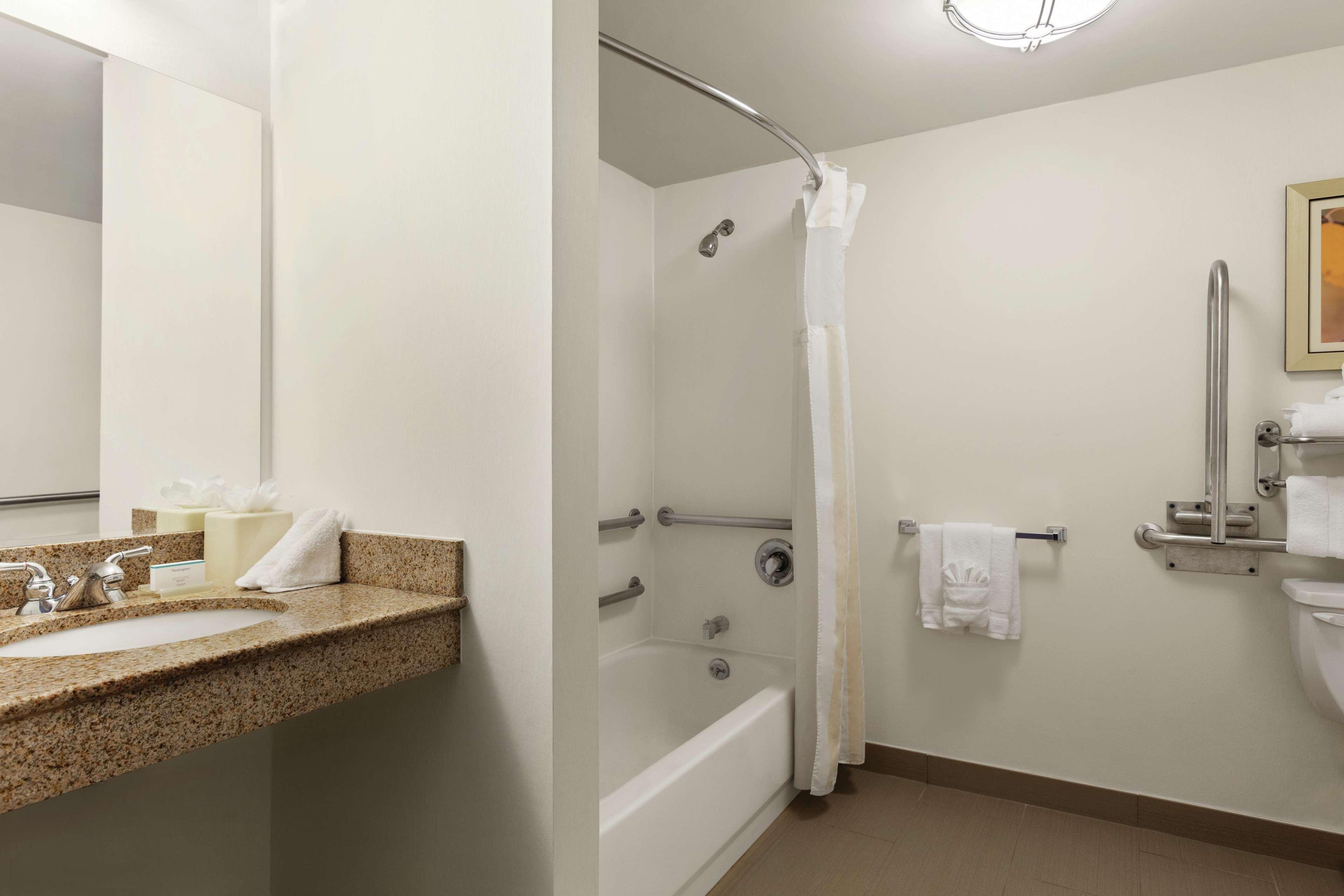 Hilton Garden Inn Shelton Εξωτερικό φωτογραφία